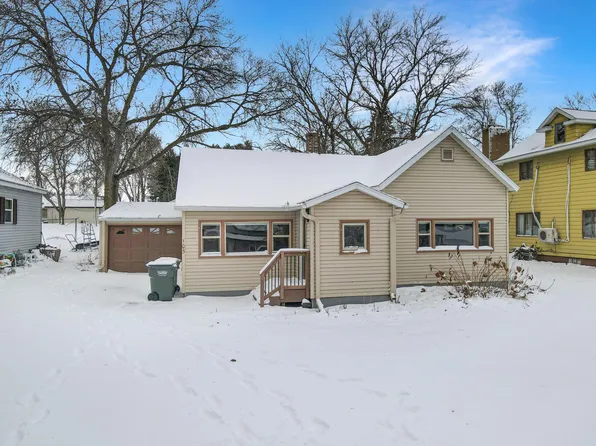 105 W Main St, Osakis, MN 56360