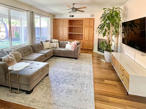 5th image of 9901 W Taron Dr