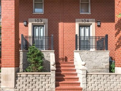 2843 N Lincoln Ave APT 103, Chicago, IL, 60657