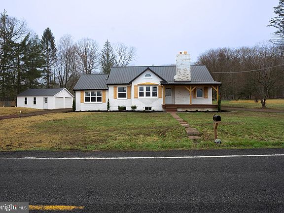 2nd image of 121 Ben Titus Rd