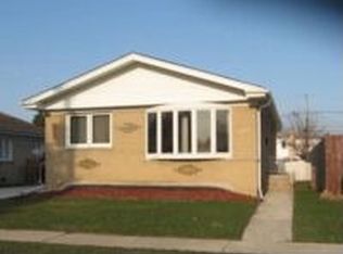 3833 Scott St, Schiller Park, IL