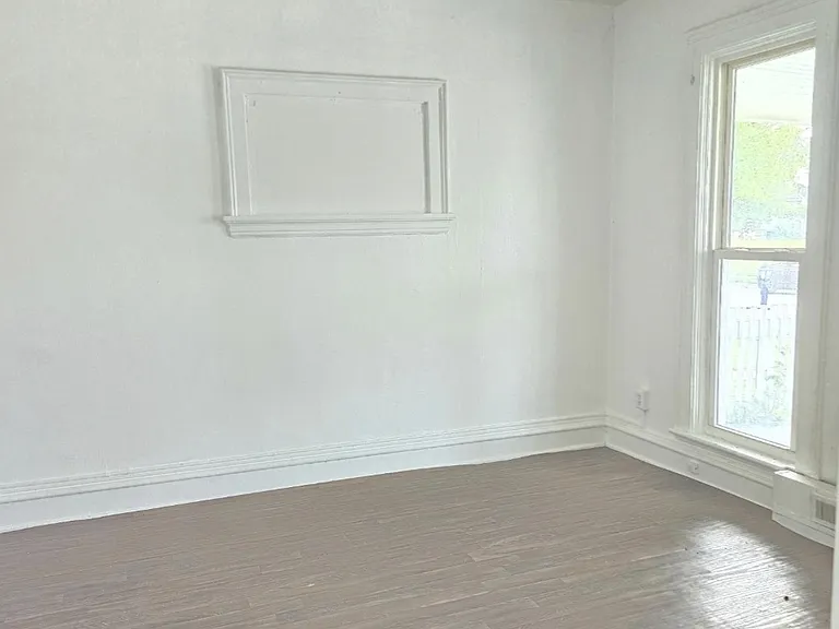 1445 Milburn Ave — Photo 6