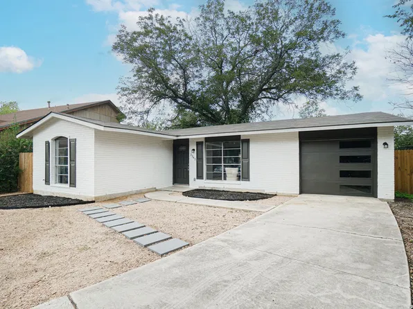 2243 Reel Dr, San Antonio, TX 78224