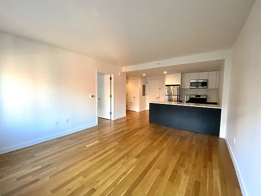 Rented by FirstService Realty (legacy) | media 19