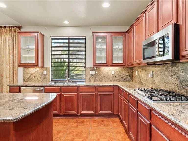13564 Williamson Rd — Photo 12