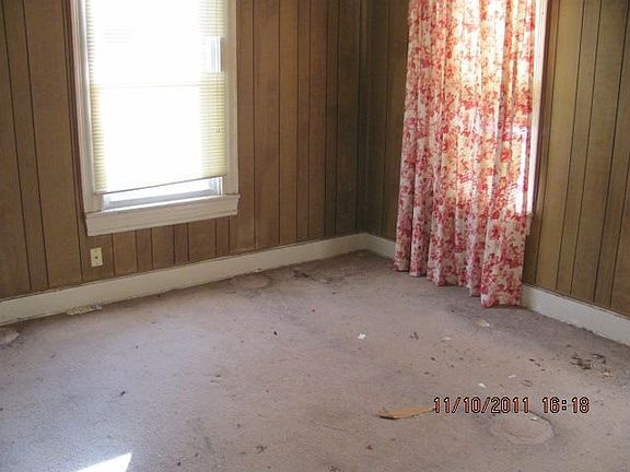 5th image of 3116 Dunkirk Ave