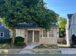 54 Ashwood Ave, Summit, NJ 07901