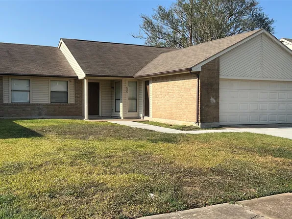 535 Jeff Davis Dr, Richmond, TX 77469