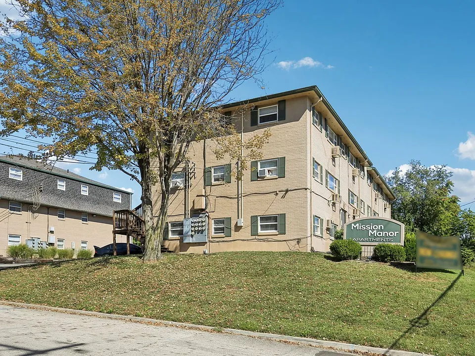Mission Manor Apartments