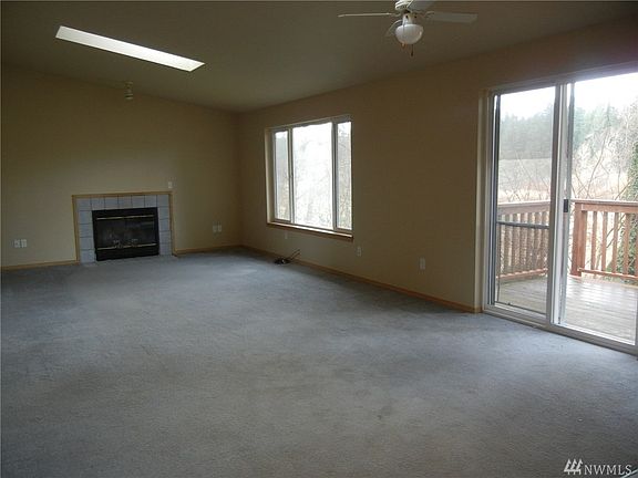 5th image of 21929 N Clear Lake Blvd SE