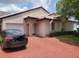 15835 SW 112th Ter, Miami, FL 33196