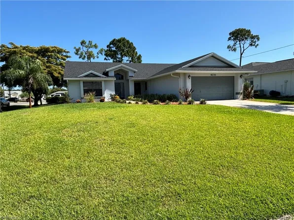 9241 Cypress DR N, FORT MYERS, FL 33967