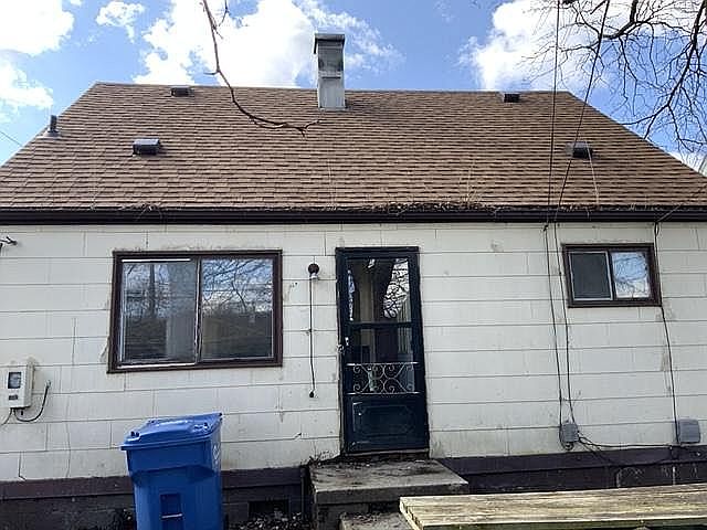 1st image of 14873 Myola Ave