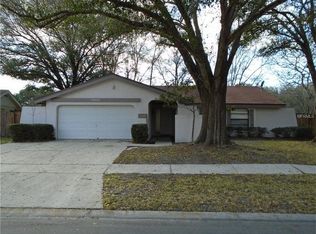 15628 Bear Creek Dr, Tampa, FL 33624