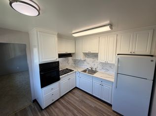 2070 Latham St APT 17, Mountain View, CA 94040