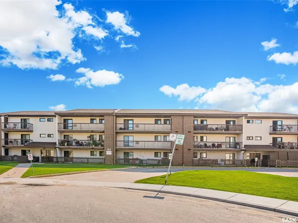 211 Tait Place #307, Saskatoon, SK S7H 5L5