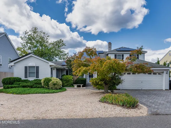 39 Lagoon Drive E, Brick, NJ 08723