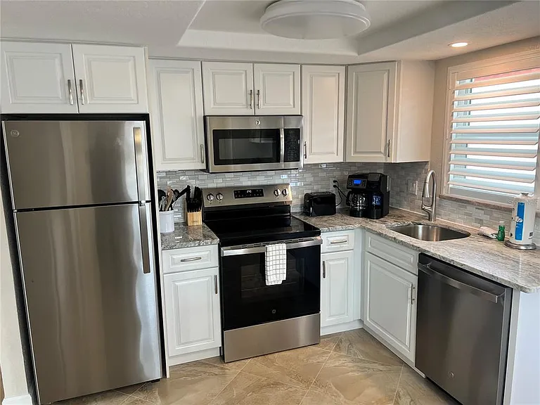 6154 Midnight Pass Rd #A14 — Photo 5