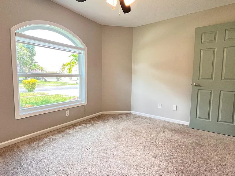 1627 Oak Berry Cir — Photo 25