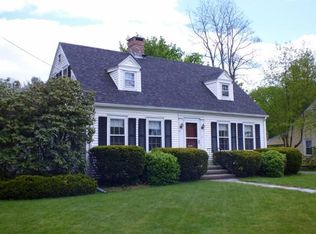 11 Raingley Rd, Greenfield, MA 01301