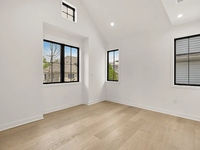 5015 Elm St — Photo 28