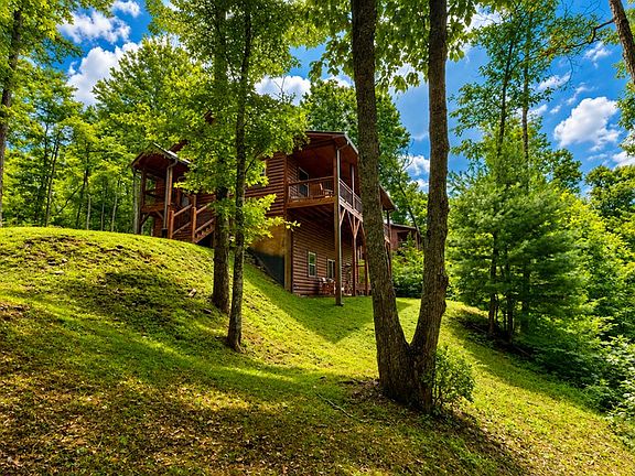 4th image of 393 Legendary Ridge Rd
