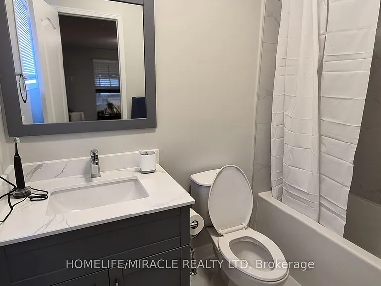 7123 Spyglass Cres — Photo 5