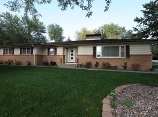 2381 S 87th St, Omaha, NE 68124