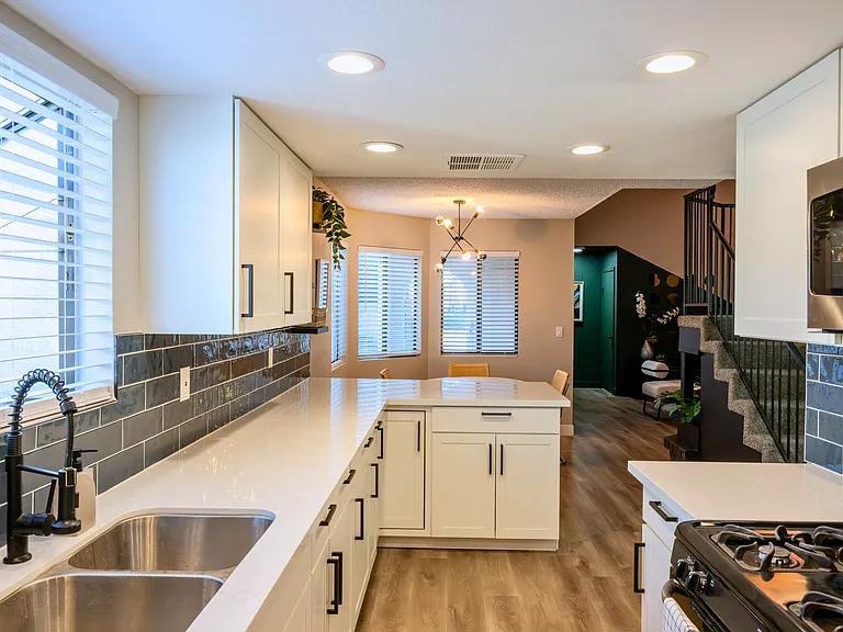 7804 Sparkle Ave — Photo 16