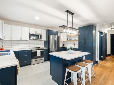 817 Brent St, Winston Salem, NC, 27103