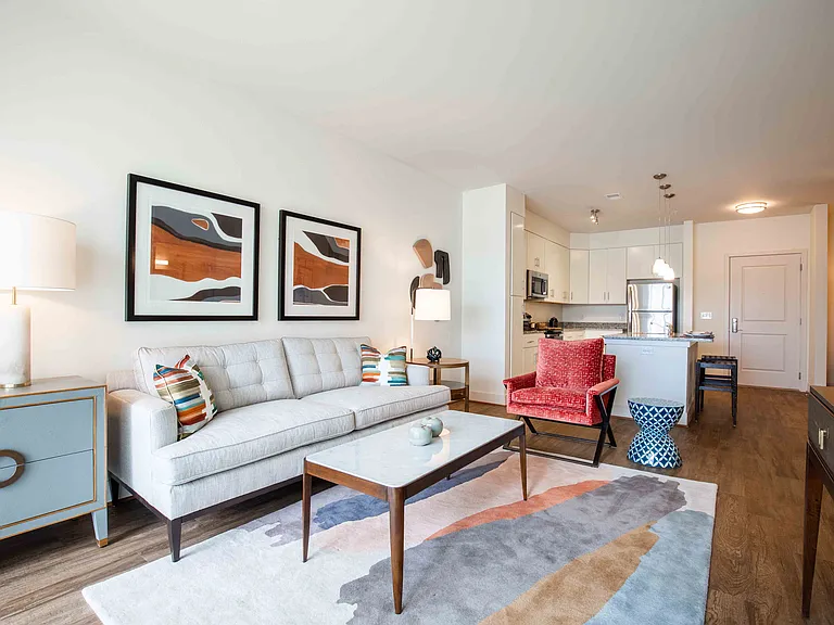 Woodmore Grand — Photo 20