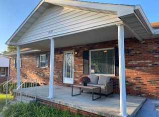 8037 Stonelick Rd, Maysville, KY 41056