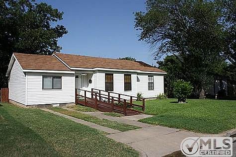 1st image of 2224 Sunnydell Ave