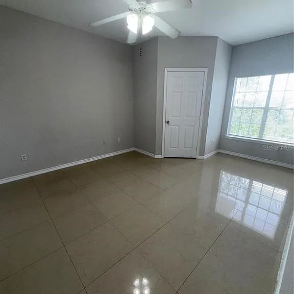 4304 Bayside Village Dr #303 — Photo 5