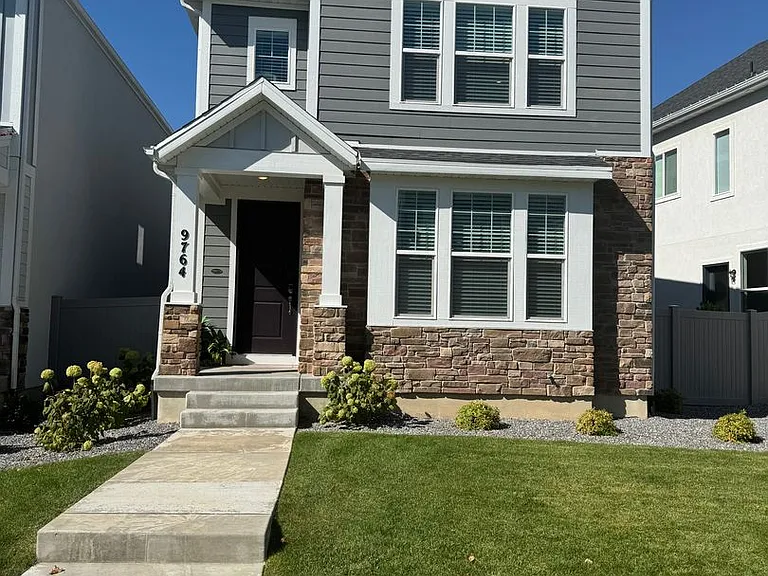 9764 N Stafford Ln — Photo 1