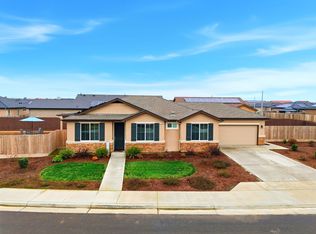 3125 Seymour Street, Tulare, CA 93274