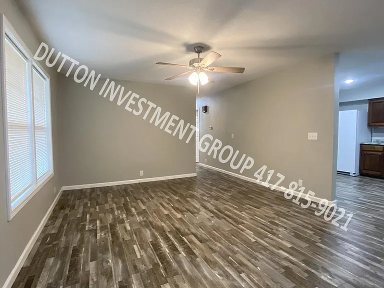 3702 Connecticut Ave — Photo 3