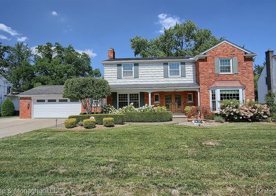 1st image of 1316 Lochmoor Blvd