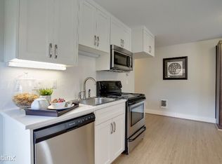 3908 SE Nehalem St UNIT B, Portland, OR 97202