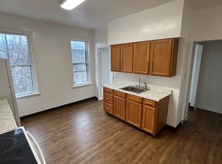 1239 Morrow St, Pittsburgh, PA 15221
