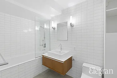Rented by (Legacy) Elegran