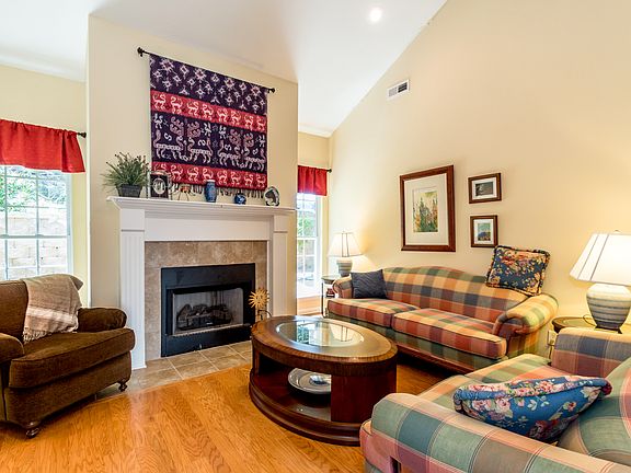 2nd image of 6278 Jacq Ct