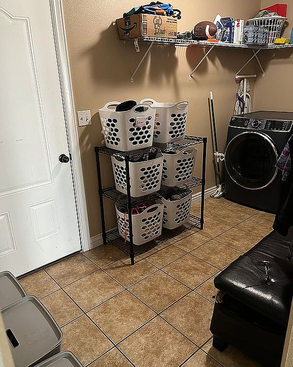 2nd image of 516 Nathan Ln
