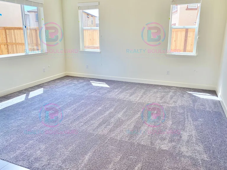 1127 Winter Hawk Way — Photo 36