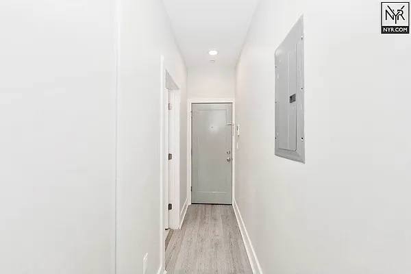 Rented by New York Residence | media 33