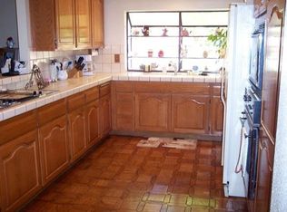 1205 Calle Castano, Thousand Oaks, CA 91360