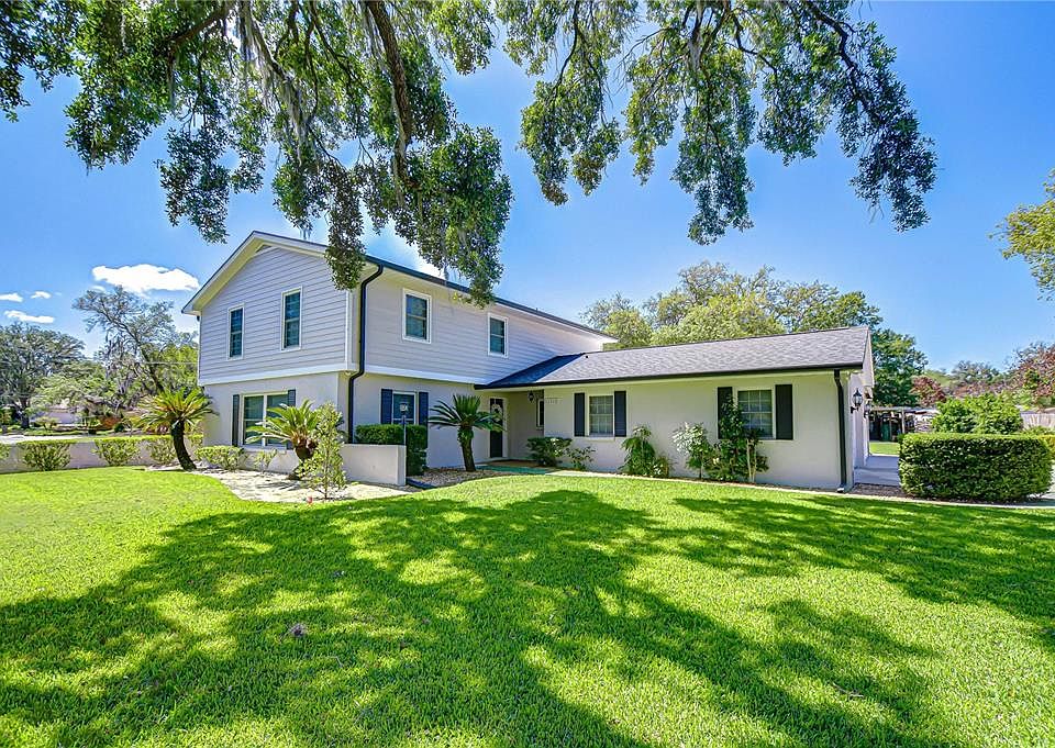 1st image of 11912 RIVERHILLS DRIVE