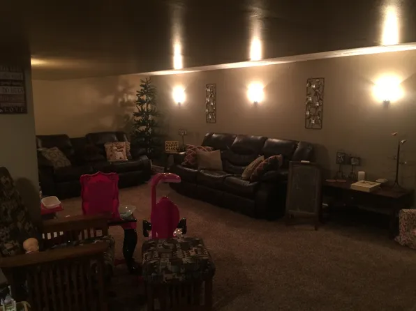 305 Highland Drive Ext, Beaver Falls, PA 15010