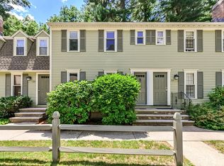 520 Wellman Ave #520, North Chelmsford, MA 01863
