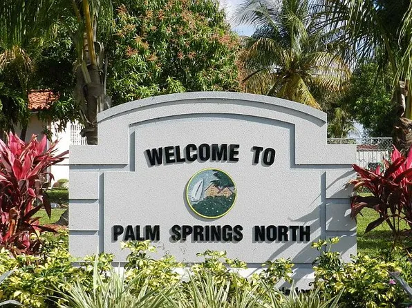 7970 NW 176th St, Hialeah, FL 33015